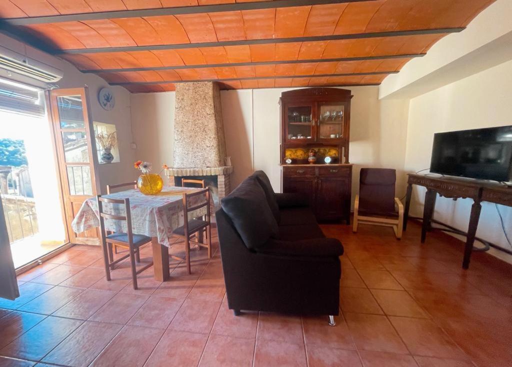 Casa Del Bueno Lägenhet Peralta de la Sal Exteriör bild